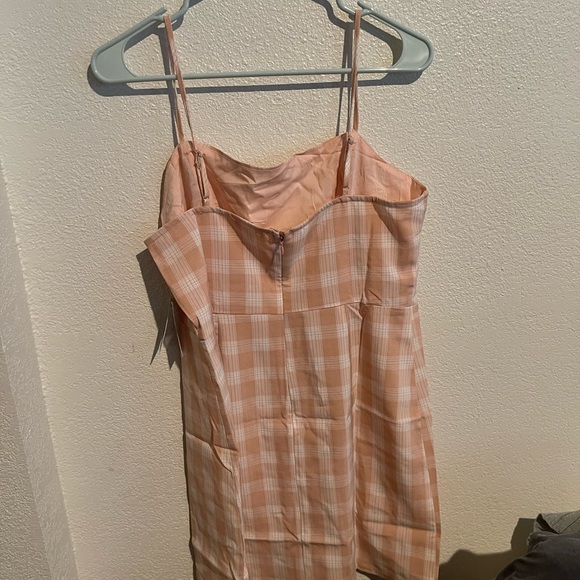 Brand new BP dress with tags - Picture 2 of 3